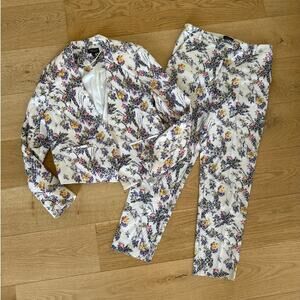 Topshop - Floral Jacquard Trouser Suit in White & Purple
